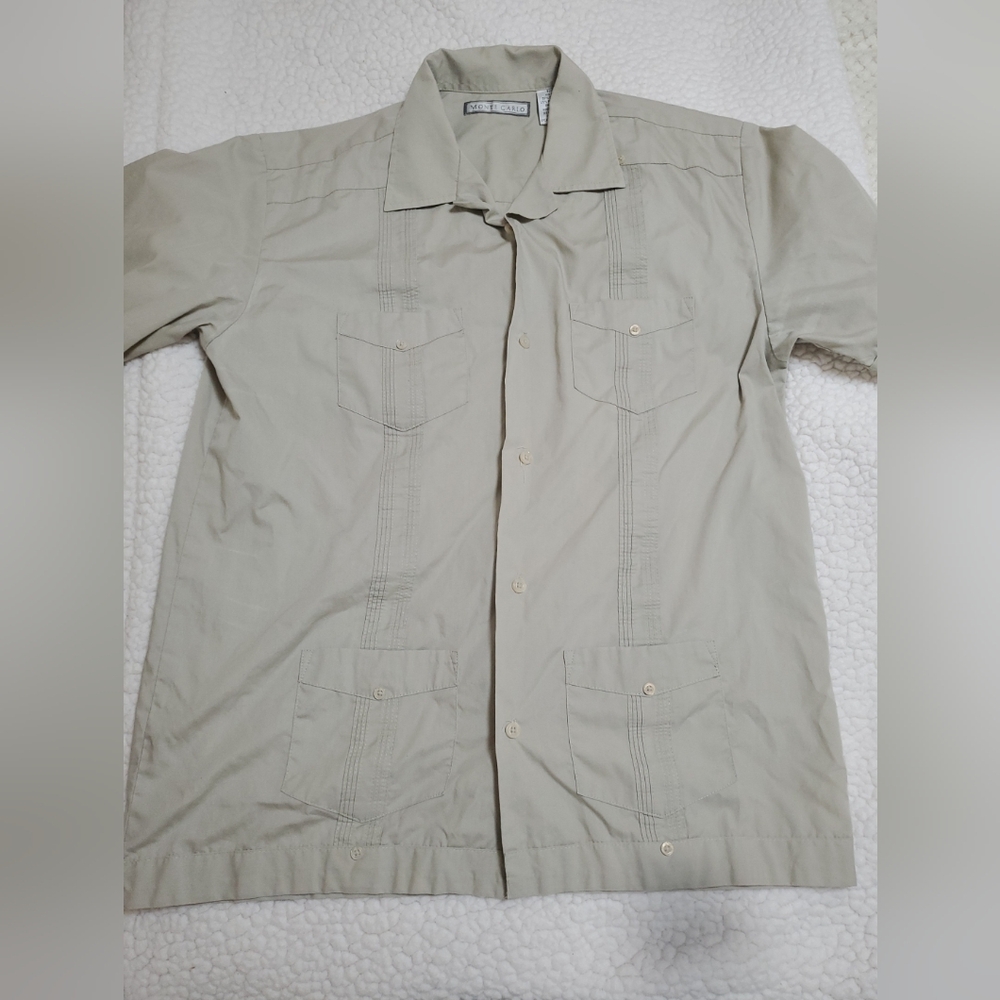 Monte Carlo guayabera